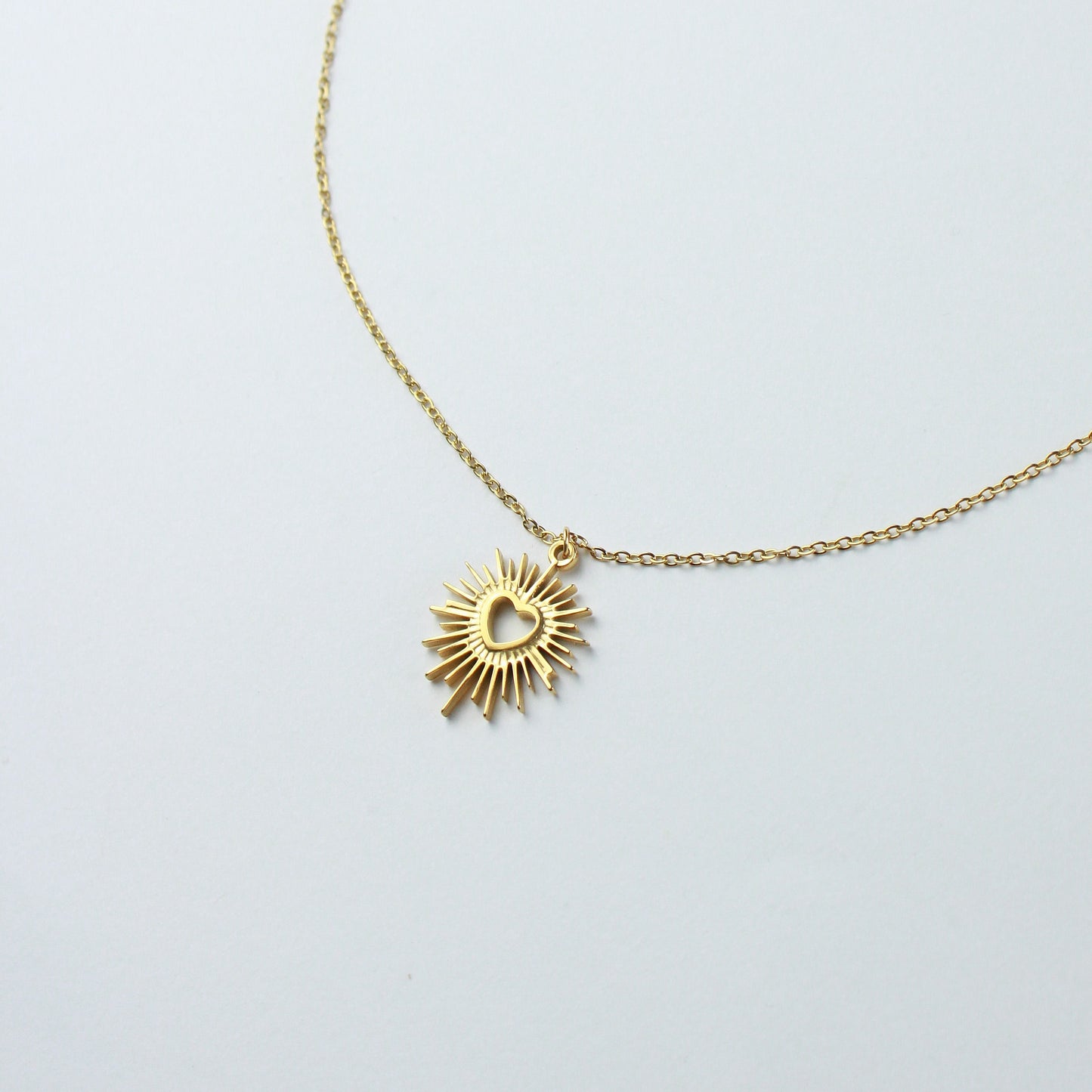 Shinning Heart Necklace