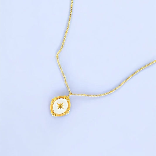 White Vinatge Pendant satellite necklace